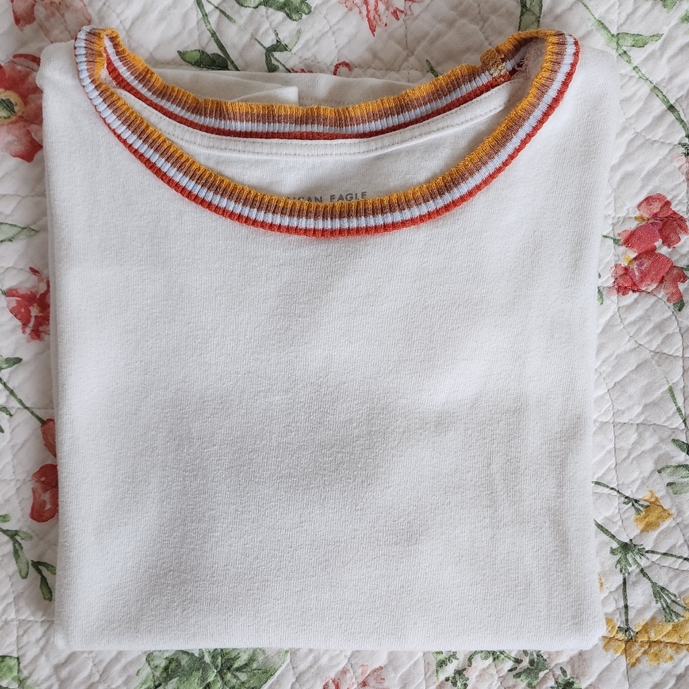 AE Classic T (with adorable collar)